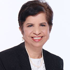 Sandhya Mujumdar headshot image